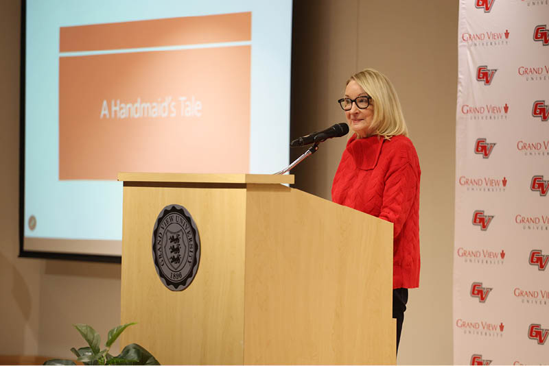 Jean Logan speaking at Grand Views 130